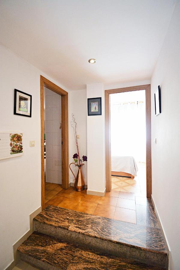Apartamentos Caleiro 4P - Vilanova De Arousa エクステリア 写真
